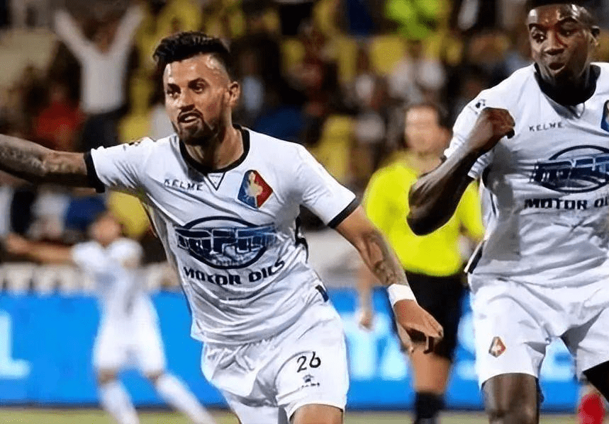 而哈兰德的 而哈兰德的